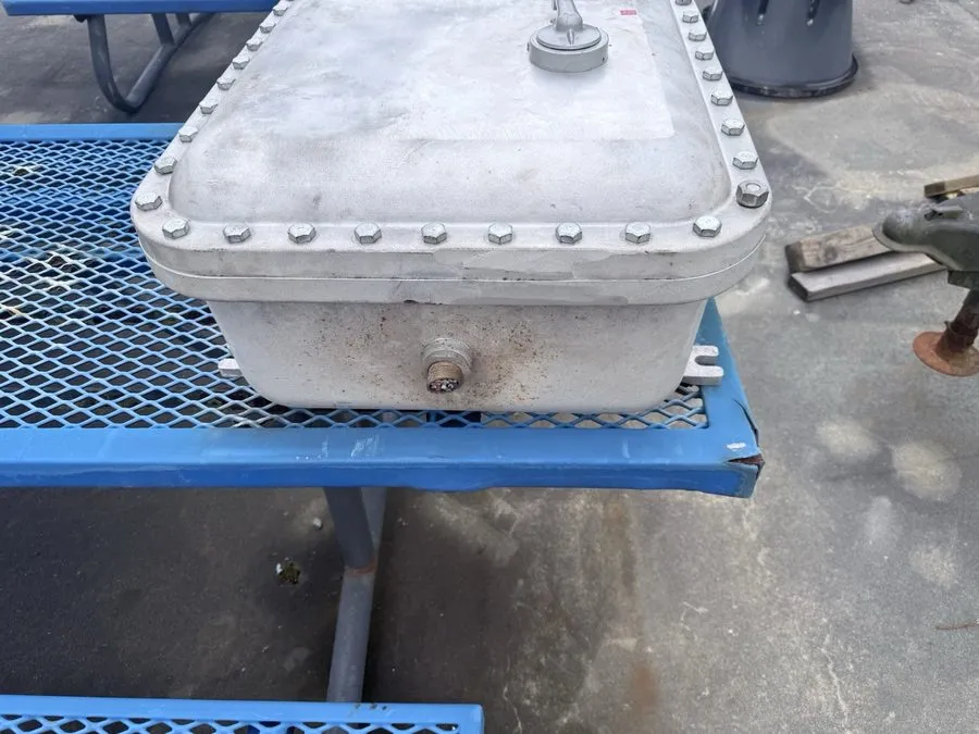 Электрооборудование CROUSE-HINDS EJB241808 ALUMINUM EXPLOSION PROOF JUNCTION BOX — фото лота 1