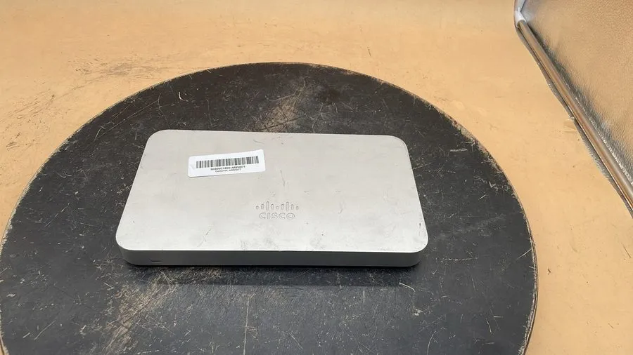 Маршрутизатор Cisco Meraki MX64-HW Router/Security Firewall 4-Port Cloud Managed