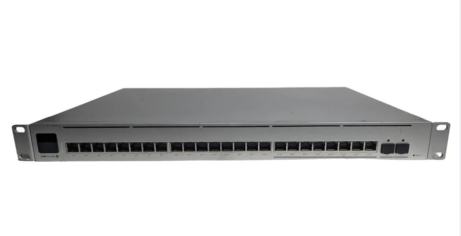 Коммутатор Ubiquiti UniFi Pro Max 24 PoE USW-Pro-Max-24-PoE 24-Port 2.5GbE 400W  — фото лота 1
