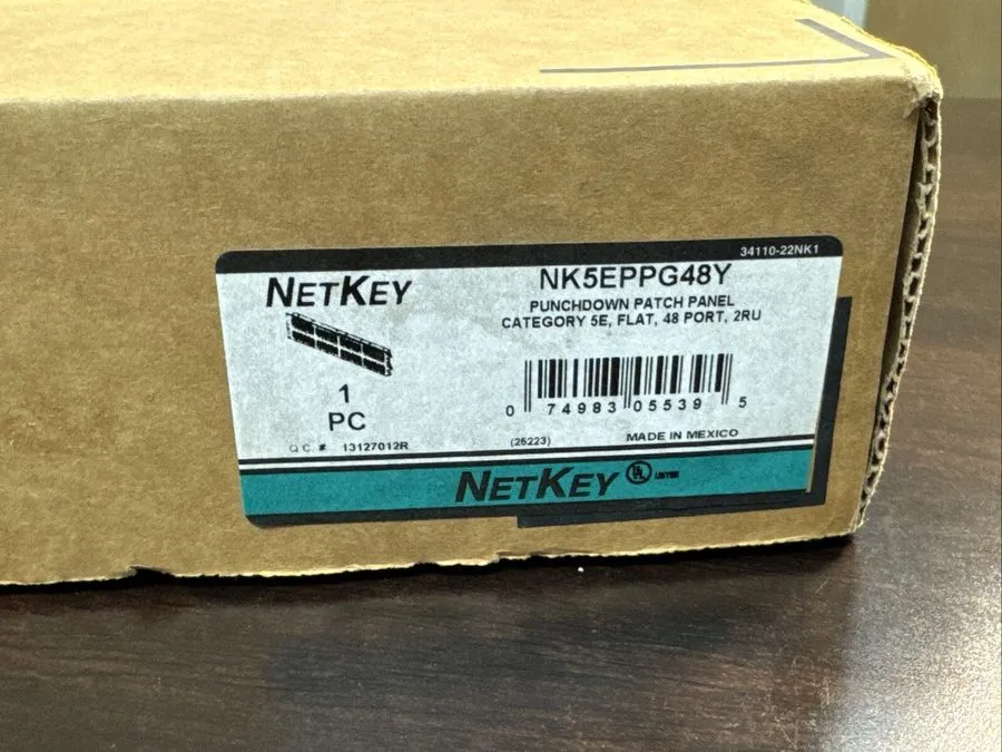 Патч-панель Panduit NetKey NK5EPPG48Y Cat5e 48-Port RJ-45 2U 19in Rack Patch Pan