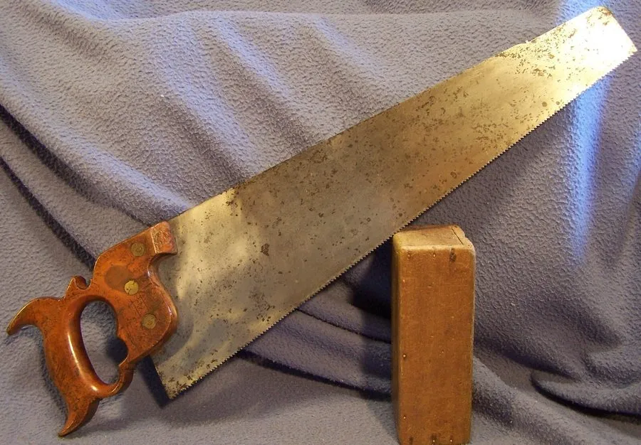 Оборудование ЧПУ H DISSTON & SON split nut No 12 panel saw circa 1865-71 no whea — фото лота 1