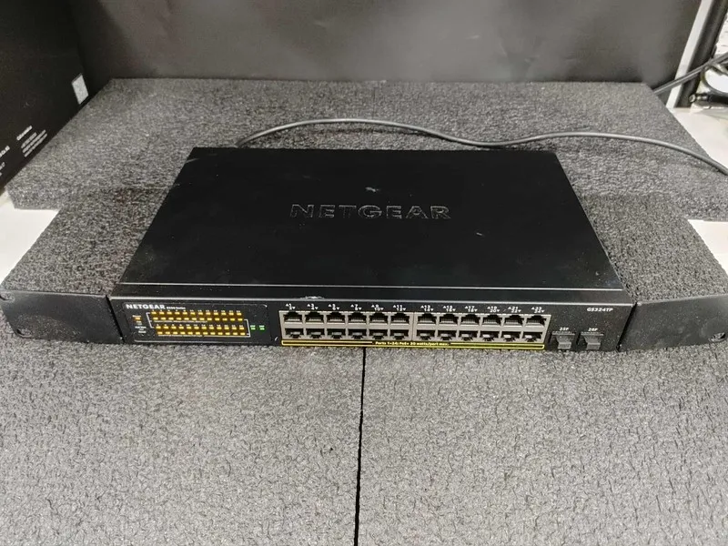 Коммутатор Netgear GS324TP S350 Series 24-Ports Smart Managed POE Pro Switch