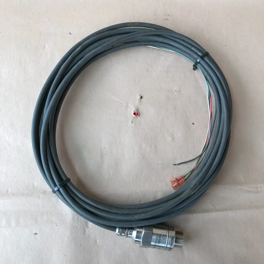 Датчик давления LIEBHERR 6043-400V-S16M PRESSURE TRANSMITTER