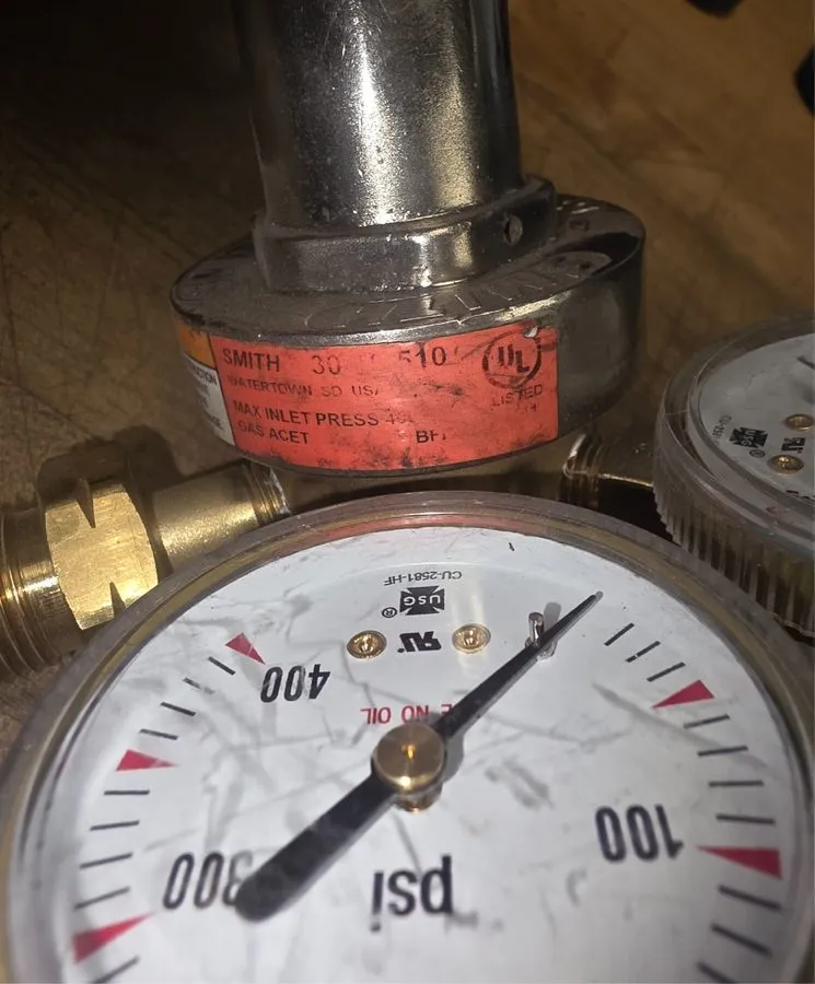 Трубопроводная арматура SMITH EQUIPMENT 30-15-510 MILLER 30 SERIES Gas Regulator