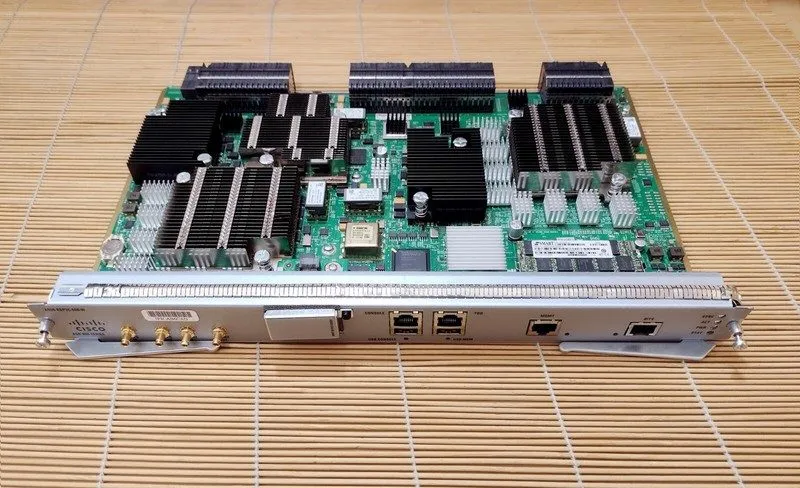 Коммутатор A900-RSP3C-400-W Cisco Route Switch Processor 3 400G XL Scale Wide