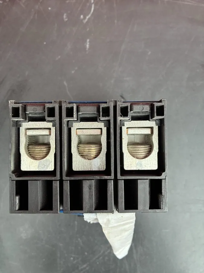Автоматический выключатель Square D JDL36200 Circuit Breaker, TMTU, 3P 200A 18kA