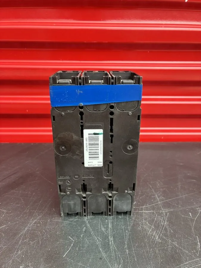 Автоматический выключатель Square D JDL36200 Circuit Breaker, TMTU, 3P 200A 18kA — фото лота 2