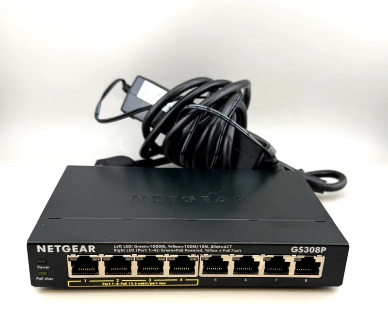 Коммутатор Netgear GS308P 8-PORT Gigabit Ethernet Switch w/ 4-PORT PoE Switch; 6