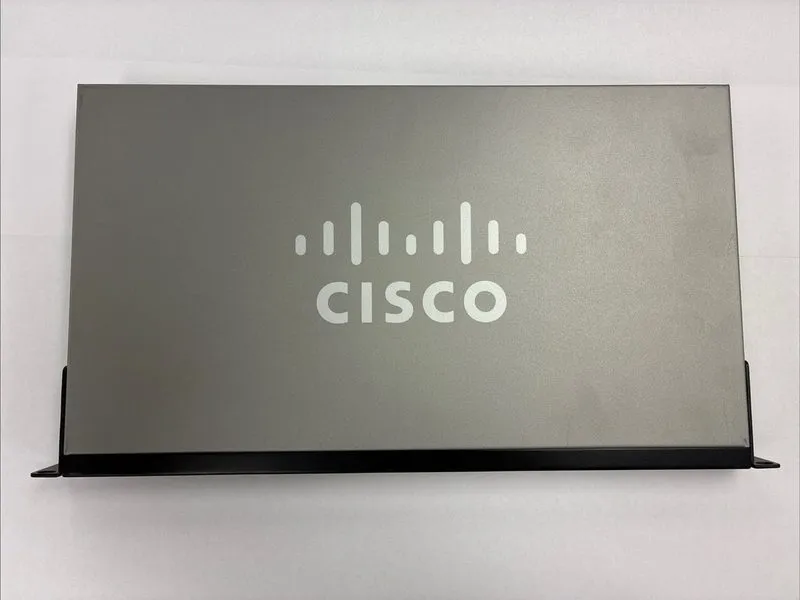 Коммутатор Cisco SG500-52-K9 V02 52-Port Gigabit POE Stackable Managed Switch — фото лота 2