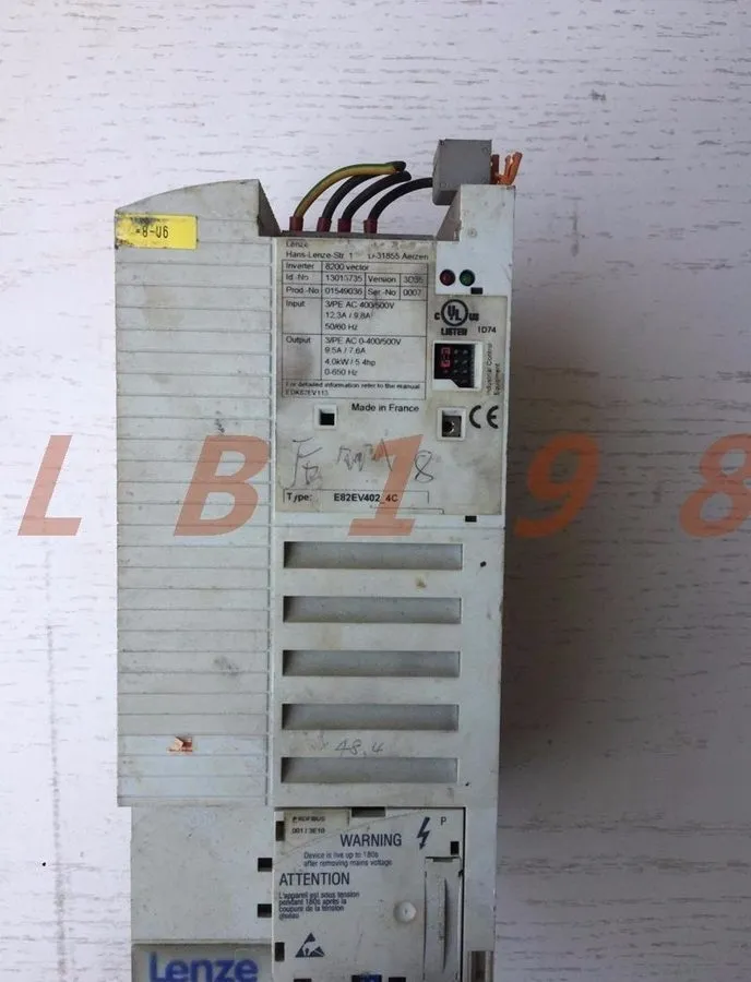 Частотный преобразователь LENZE E82EV402-4C Inverter Drive