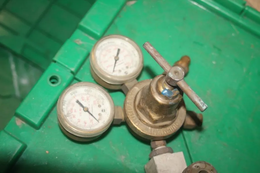 Трубопроводная арматура Victor Equipment SR 250D: Inert Welding Gas Regulator 30