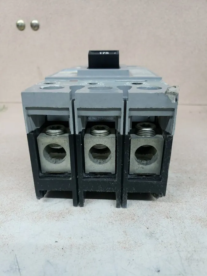 Автоматический выключатель Siemens FXD63B175 ITE Sentron Circuit Breaker 175A, 6