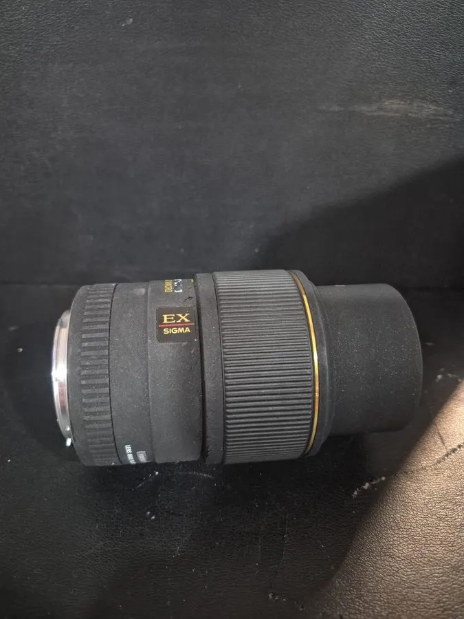 Объектив Sigma EX 105mm f/2.8 Macro Telephoto Camera Lens для Sigma Mount #T-022 — фото лота 1
