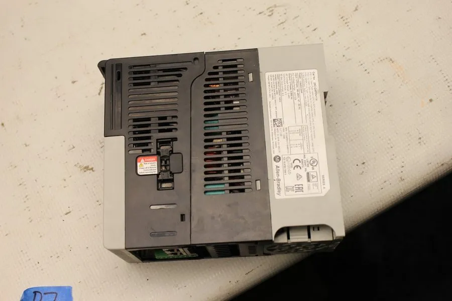 Частотный преобразователь Allen Bradley 25C-D4P0N114 PowerFlex 527 1.5kW / 2Hp A — фото лота 2