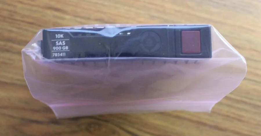 Жёсткий диск HPE EG0900JFCKB 900GB 10K SAS 2.5" HDD 781514-004