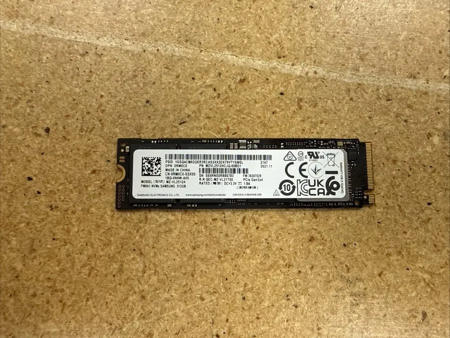 SSD-накопитель Samsung PM9A1 512GB M.2 2280 NVMe SSD PCIe Gen3 x4 MZVL2512HCJQ-0 — фото лота 1