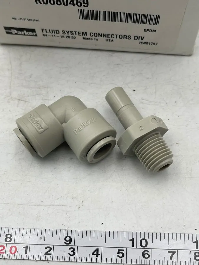 Разъём Parker A6MES4-MG Pneumatic Push-In Male Elbow Connector Gray EPDM — фото лота 2