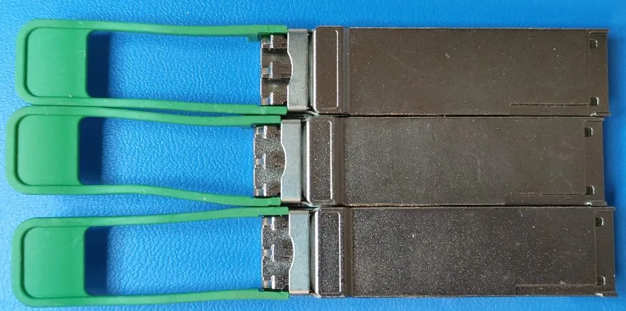 Трансивер Finisar FTLC1159RDPL QSFP28 100GBase CWDM4 13xx 2km SMF LC Transceiver