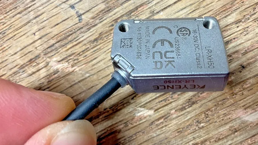 Датчик Keyence LR-XH50 Laser Sensor + LR-XN11C / Condition
