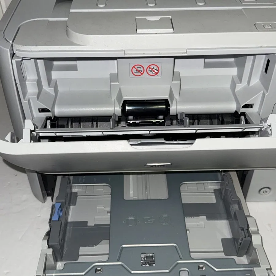 Лазерный принтер HP Laserjet P2035 Monochrome Workgroup Laser Printer 53k pg ct