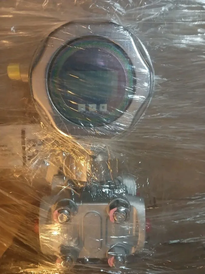 Датчик давления Endress+Hauser Pressure Transmitter Deltabar-S PMD75-CDEL1/115 S — фото лота 1