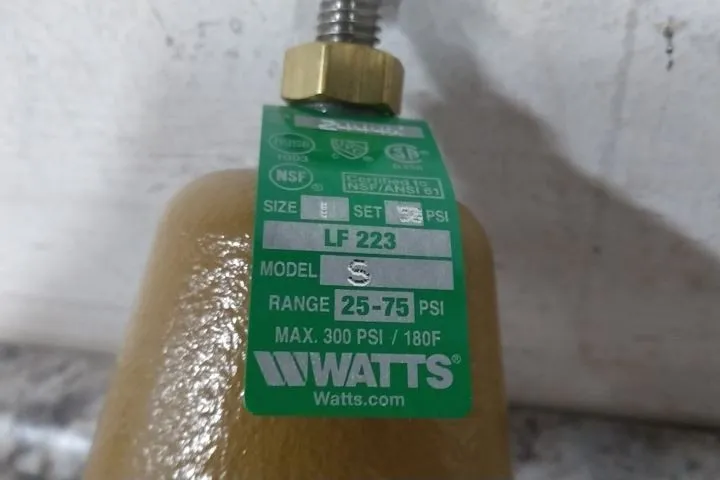 Трубопроводная арматура Watts 1 LF223-S 1 In Inlet/Outlet FNPT x FNPT Water Pres