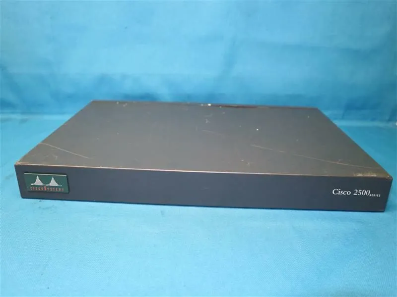 Маршрутизатор Cisco 2500 2501 Series ROUTER ETHERNET AUI TRANSCEIVER