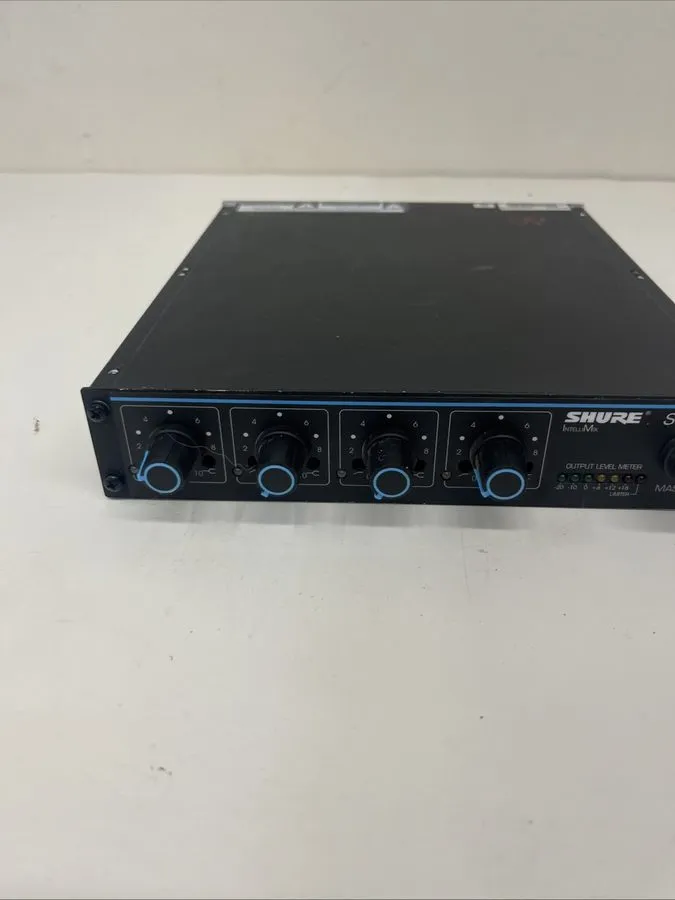 Микшерный пульт Shure SCM410 4-Channel Microphone Mixer — фото лота 2