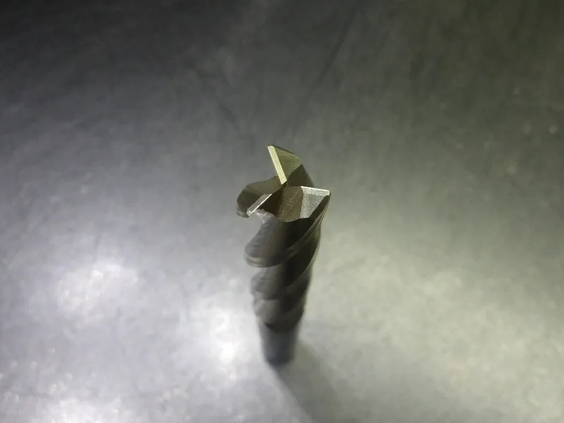 Режущий инструмент GWS 1/2" 3 Flute Carbide CR Endmill 1/2" Shank .02" R 3505003 — фото лота 2