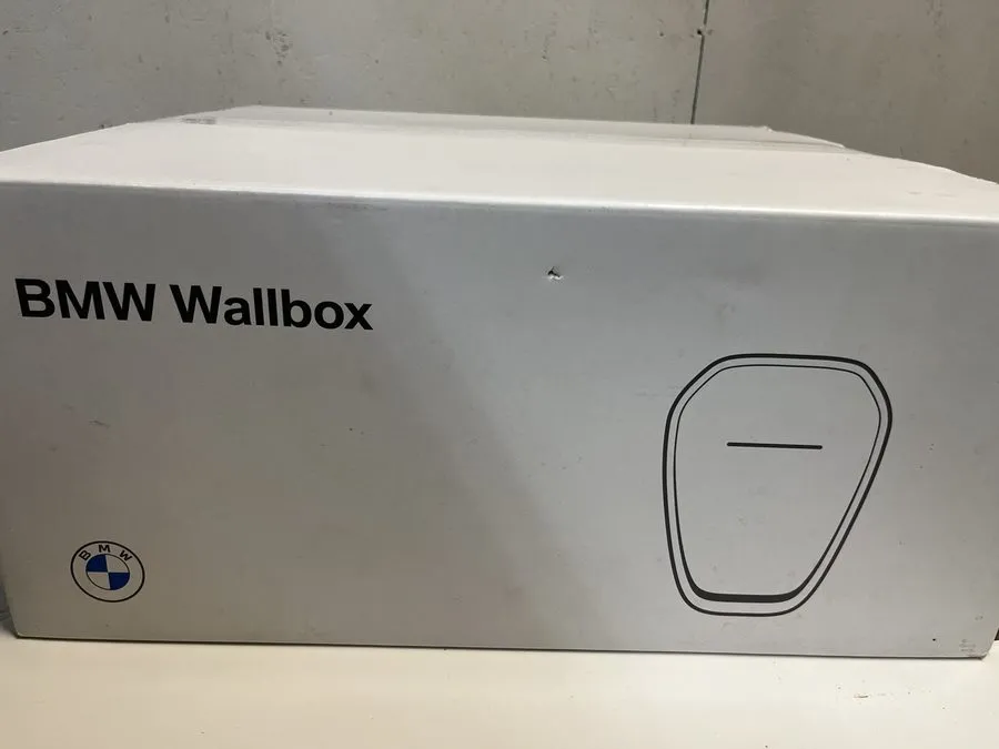 Аккумулятор BMW Wallbox Charging Station BMW (61-90-5-A1E-1B3) — фото лота 2