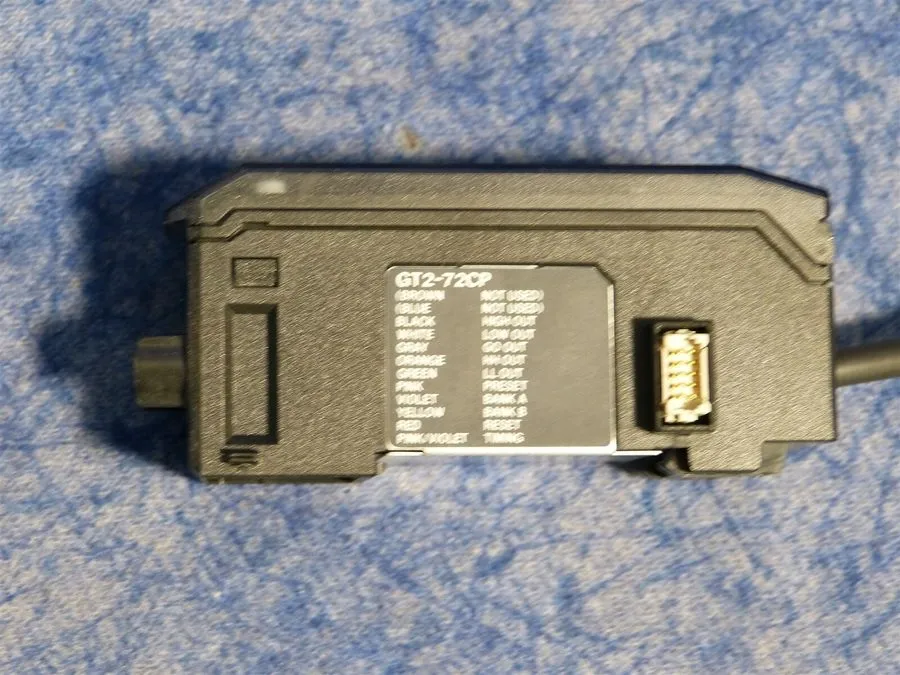 Датчик Keyence GT2-72CP High-Accuracy Digital Contact Sensor Amplifier, 10-30VDC
