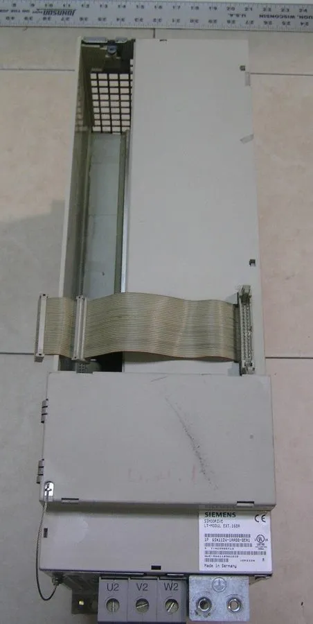 Сервоусилитель 6SN1124-1AA00-0EA1 SIEMENS SIMODRIVE 611 Power Module