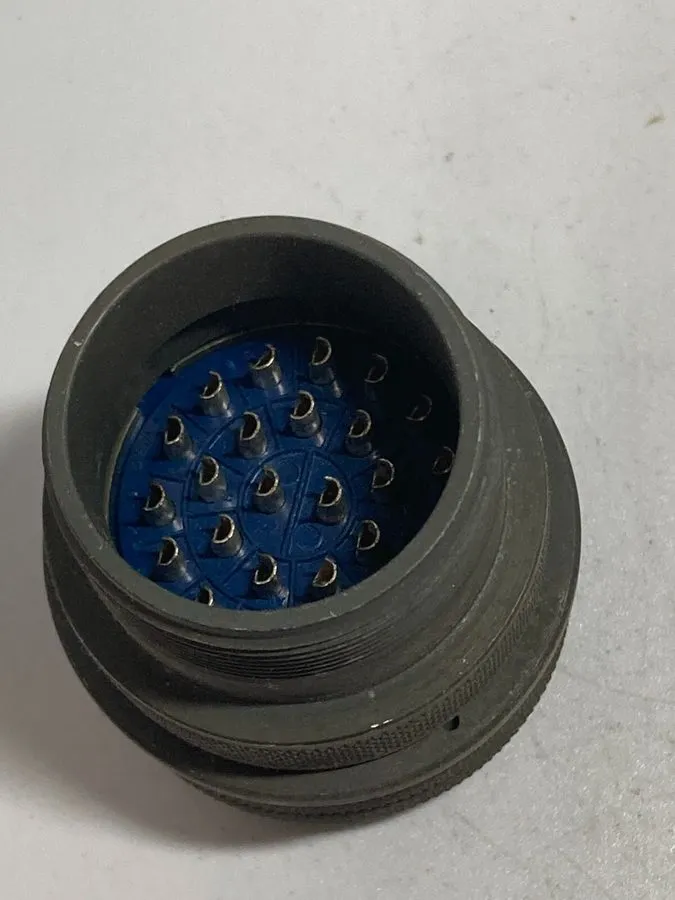 Разъём Amphenol 97-3106A28-12S Circular Connector Plug