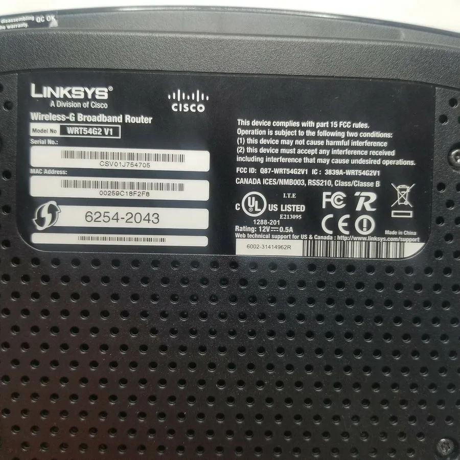 Маршрутизатор CISCO Linksys WRT54G2 V1 54 Mbps 4-Port 10/100 Wireless G Router