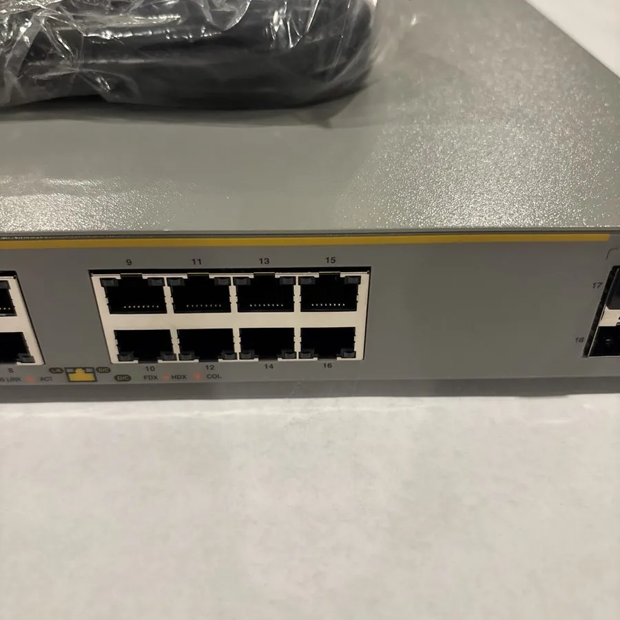 Коммутатор Allied Telesis X230-18GT Gigabit Managed Network Switch — фото лота 3