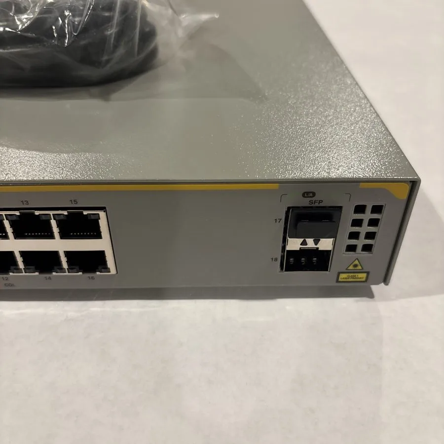 Коммутатор Allied Telesis X230-18GT Gigabit Managed Network Switch — фото лота 4