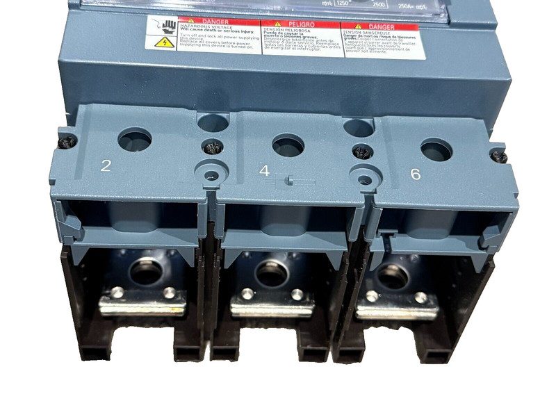 Фото лота 3VA5325-6EC31-0AA0 от продавца №14399