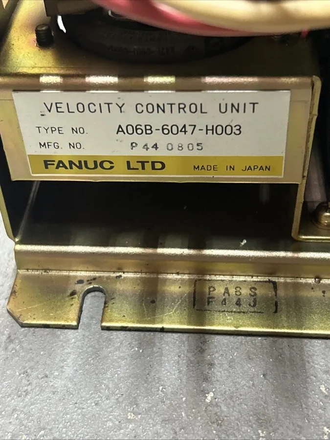 Сервоусилитель FANUC VELOCITY CONTROL UNIT A06B-6047-H003 A20B-0009-0320/11D — фото лота 2
