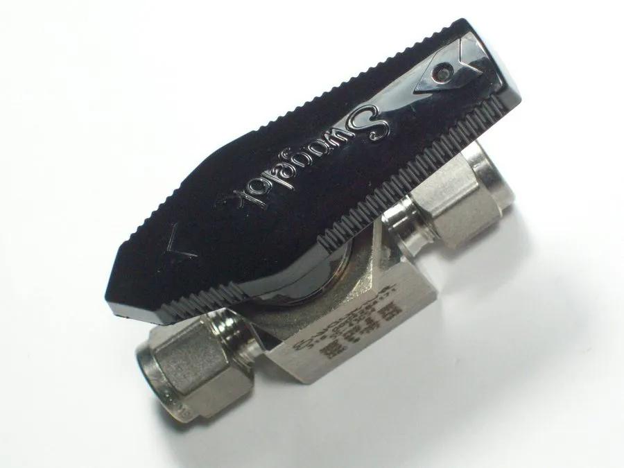 Клапан Swagelok 40G Series Ball Valve 1/4 in. (SS-43GS4)