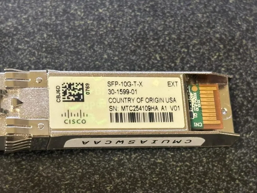 Трансивер Cisco SFP-10G-T-X SFP+ 10GBASE-T Copper RJ45 Transceiver 30m w/ Hologr