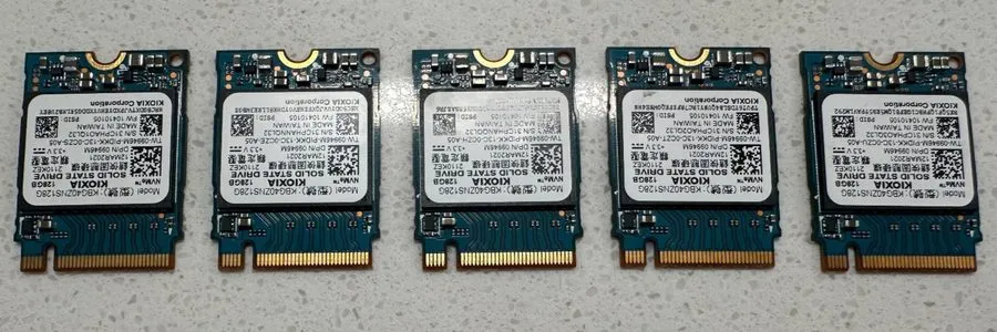 KBG40ZNS128G