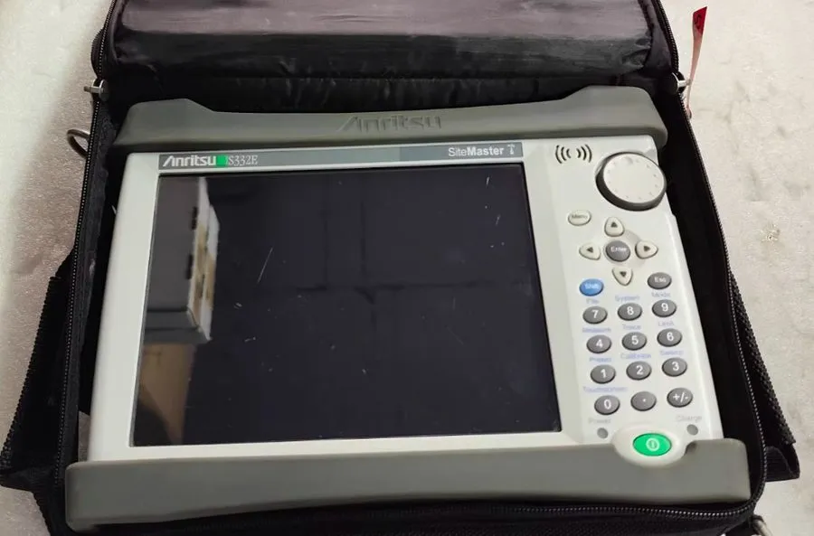 Анализатор спектра Anritsu S332E Site Master Cable, Antenna & Spectrum Analyzer 