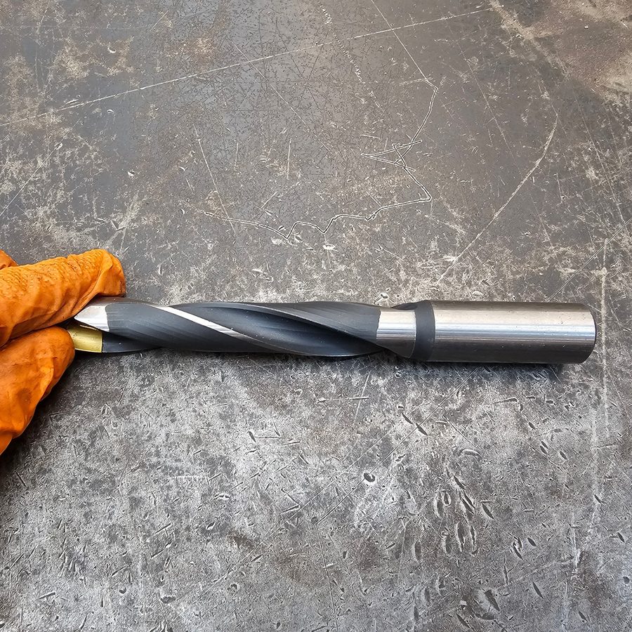 Режущий инструмент Kennametal .709" 18mm Ø Carbide Insert Drill 20mm Shank 4" DO — фото лота 1