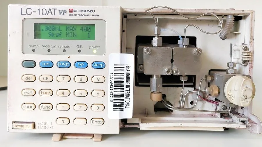 Хроматограф Shimadzu LC-10ATvp HPLC Pump Liquid Chromatograph