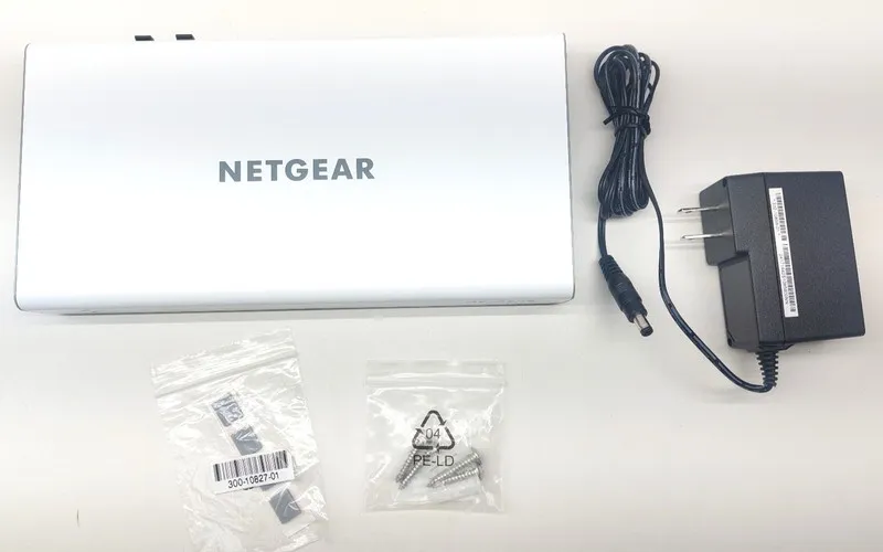 Коммутатор Netgear Insight Vizn GC110 8 port Lan + 2 x SFP Smart Cloud Managed S