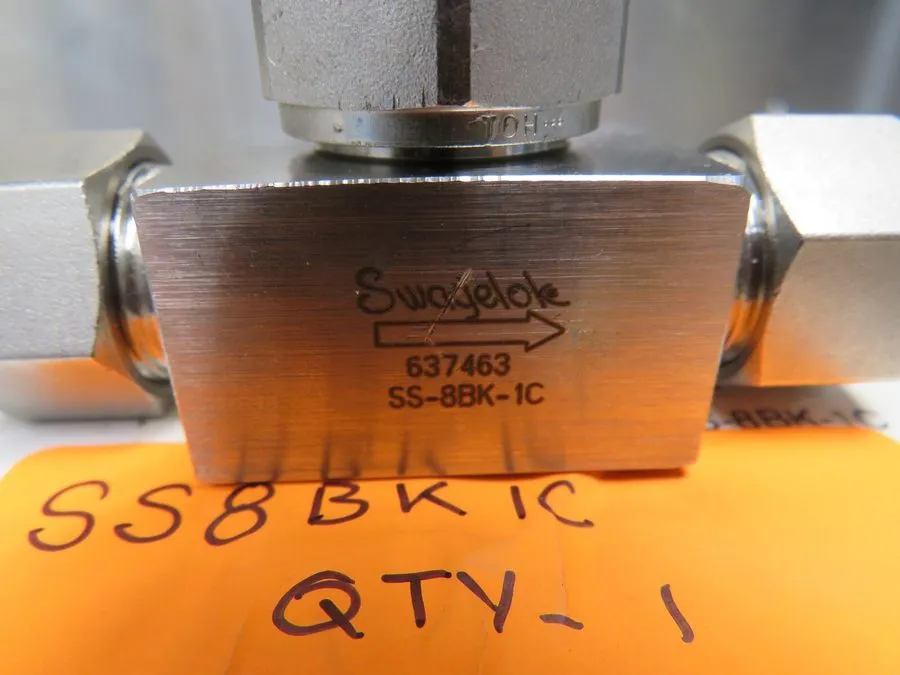 Клапан Swagelok SS-8BK-1C diaphragm valve