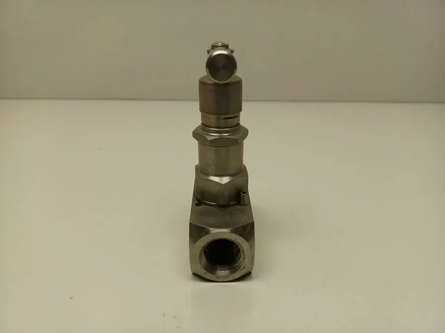 Клапан Swagelok needle valve SS-8GUF8-G, 1/2", 316SS 6000psi