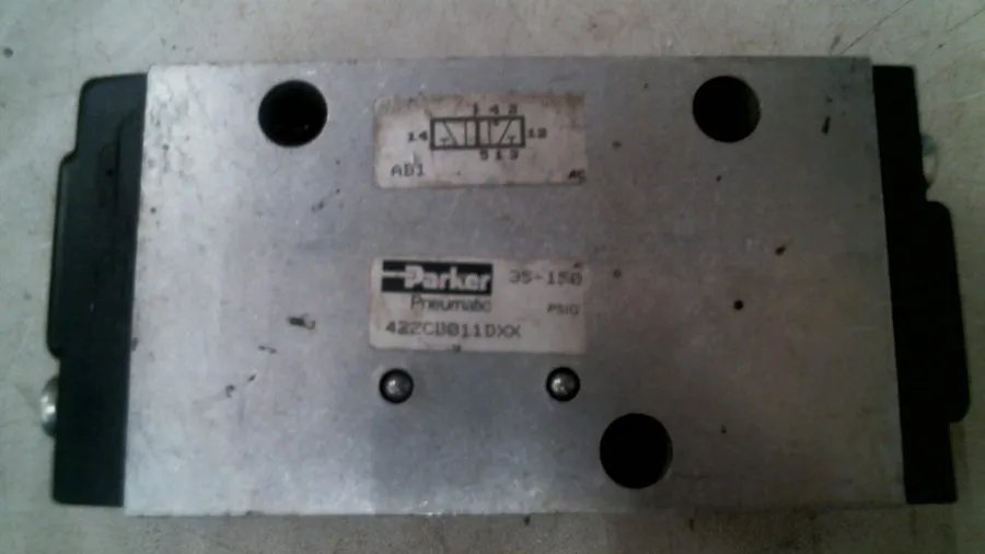 Пневмоцилиндр PARKER SCHRADER BELLOWS 422CB011DXX PNEUMATIC SOLENOID VALVE 35-15