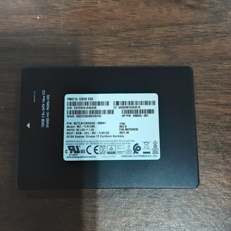 SSD-накопитель 128GB SSD m.2 2280 Solid State Drive SATA Samsung PM871b 90%+ — фото лота 1