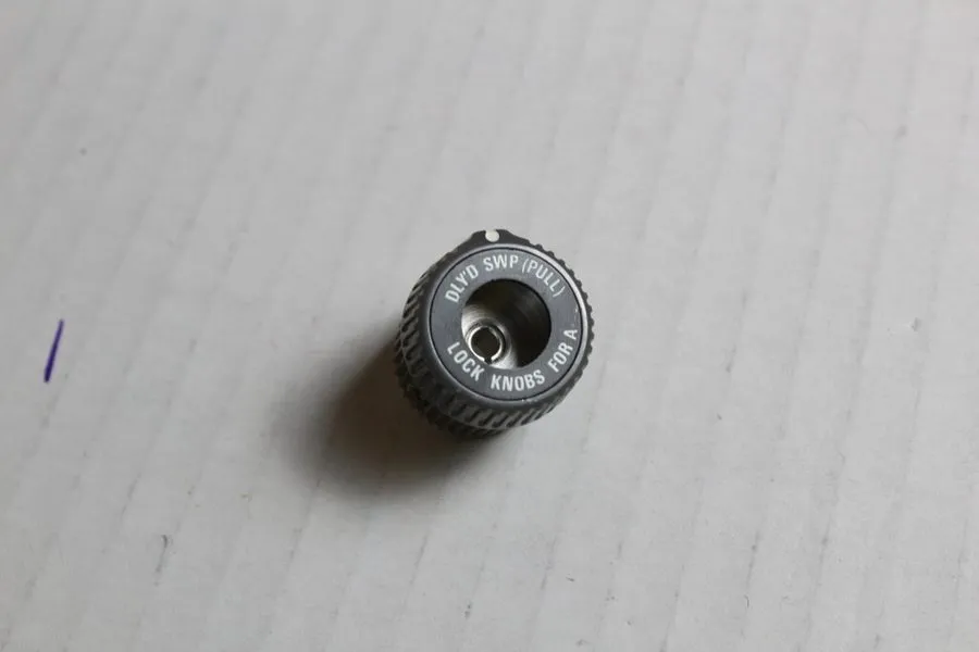 Осциллограф Tektronix 366-1219-01 Time Base Knob 465 465b 475 465a Oscilloscopes